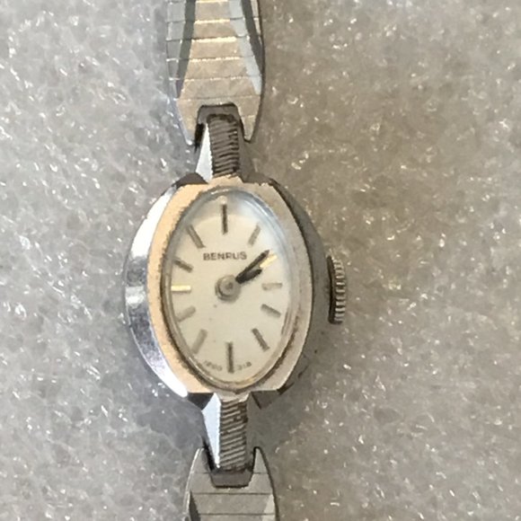 14k gold plated Benrus watch & 1/20 10K gf band main image 12